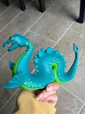 Playmobil 3155 Medieval Viking Green Sea
Monster Sea Figure